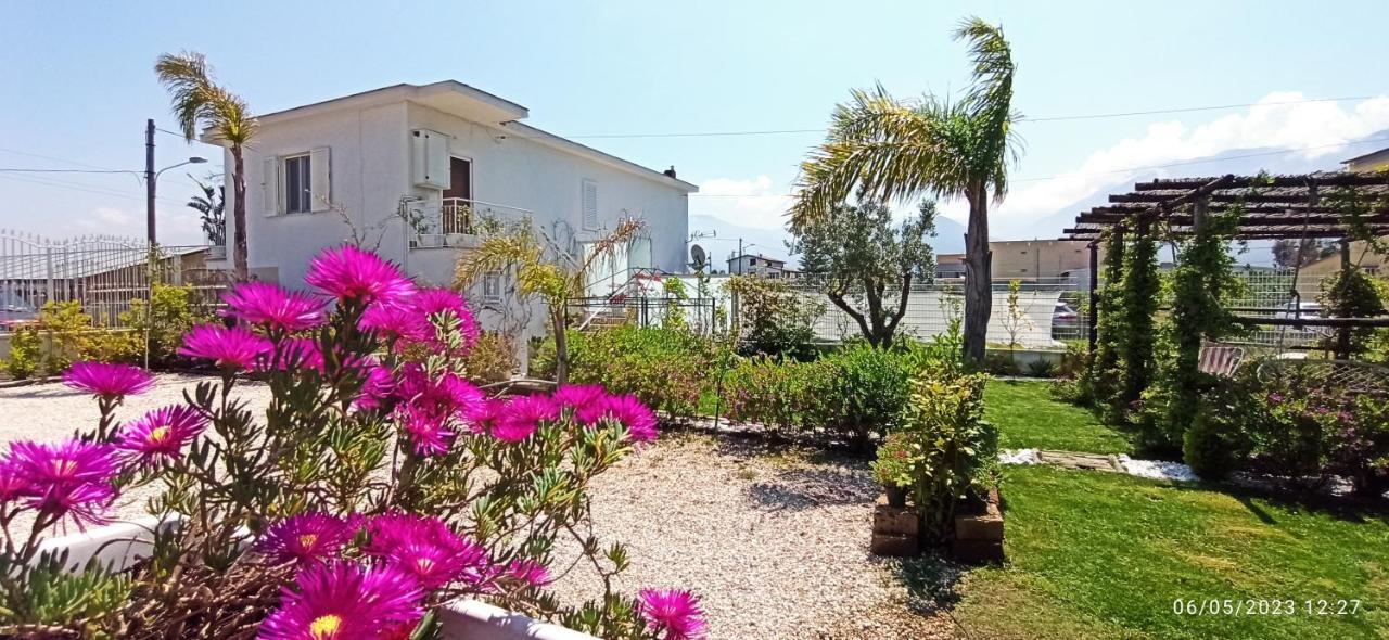 La Villa Degli Dei - Guest House Castellammare di Stabia Luaran gambar